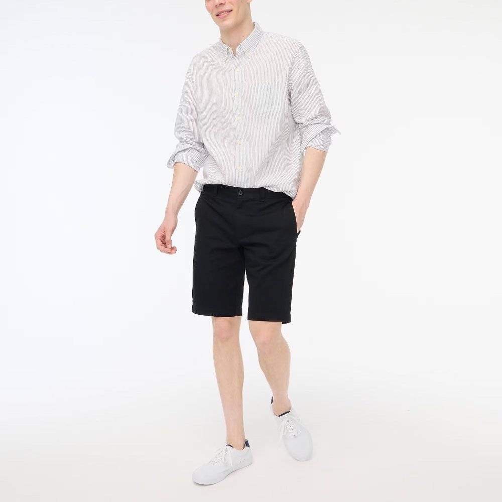 J.Crew Men’s 11" flex chino short Black Shorts Size 31